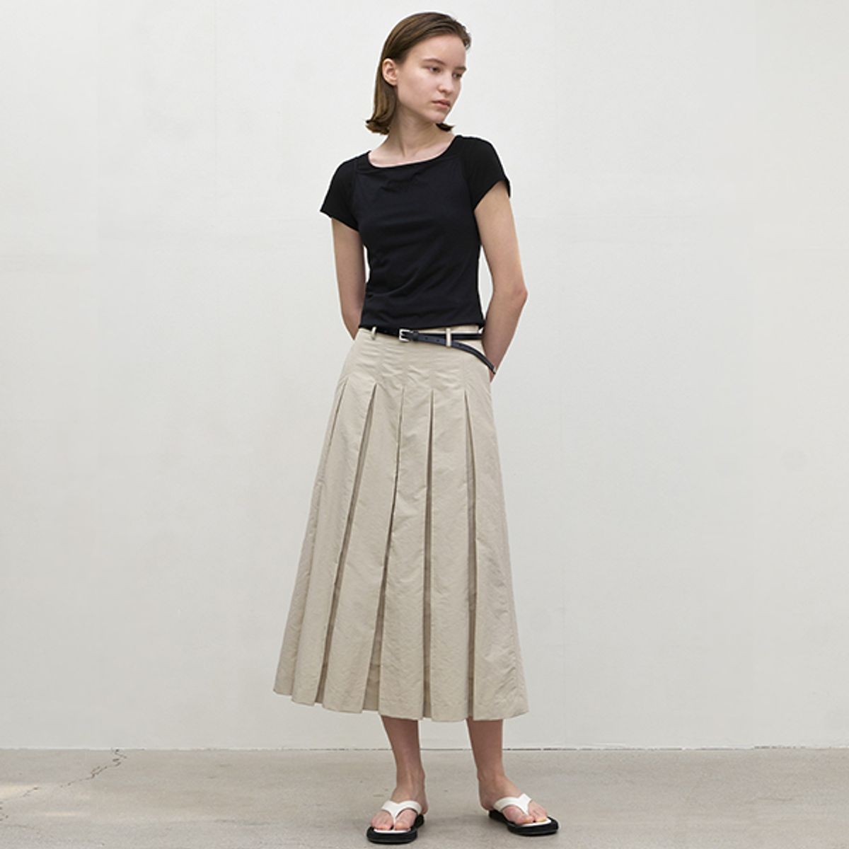 아틀리에 나인(ATELIER NAIN) ESSENTIAL PLEATS SKIRT(SK-4925)
