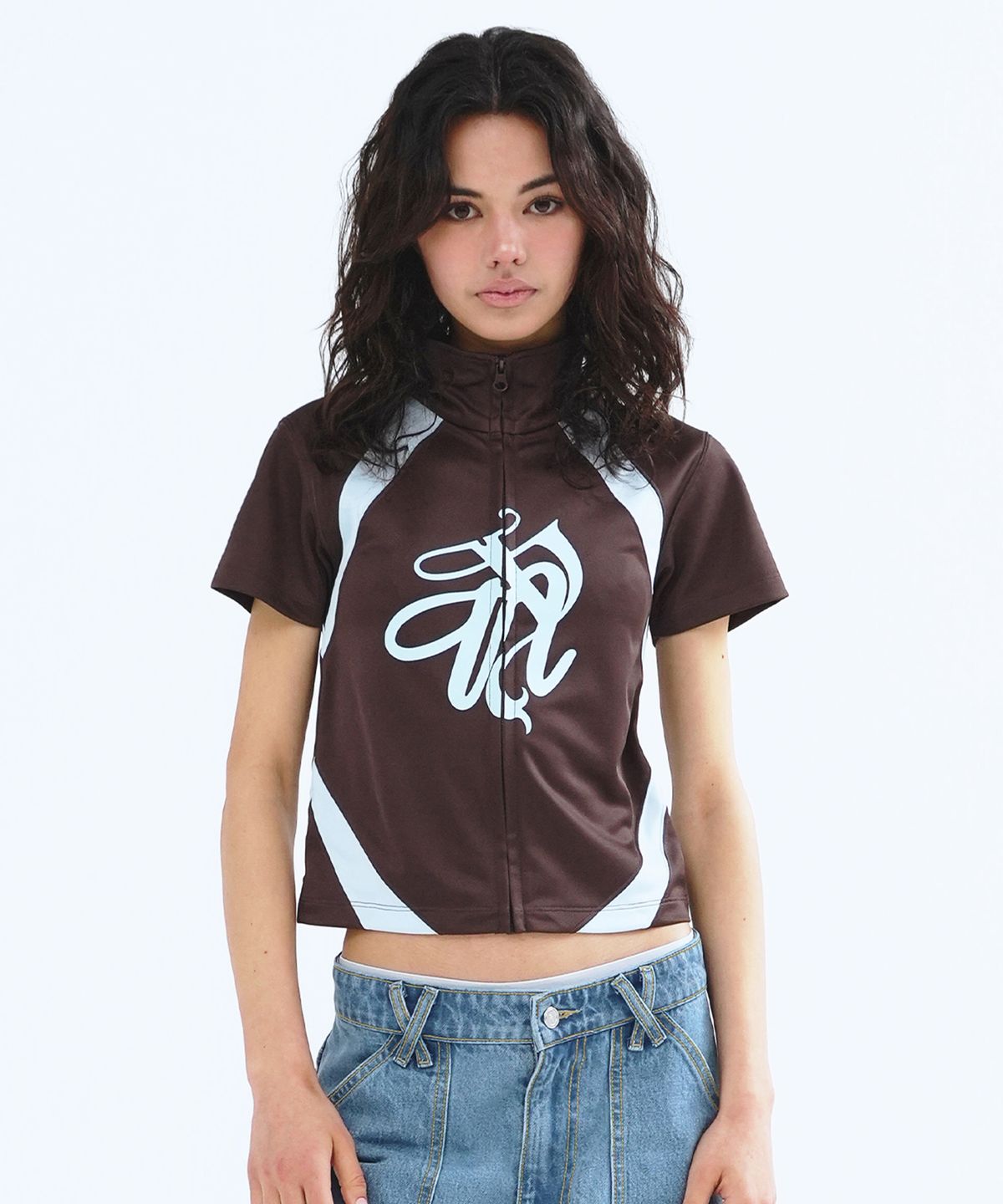 엔와이엑스엑스(NYXX) EMBLEM MOCKNECK ZIP-UP TOP BROWN