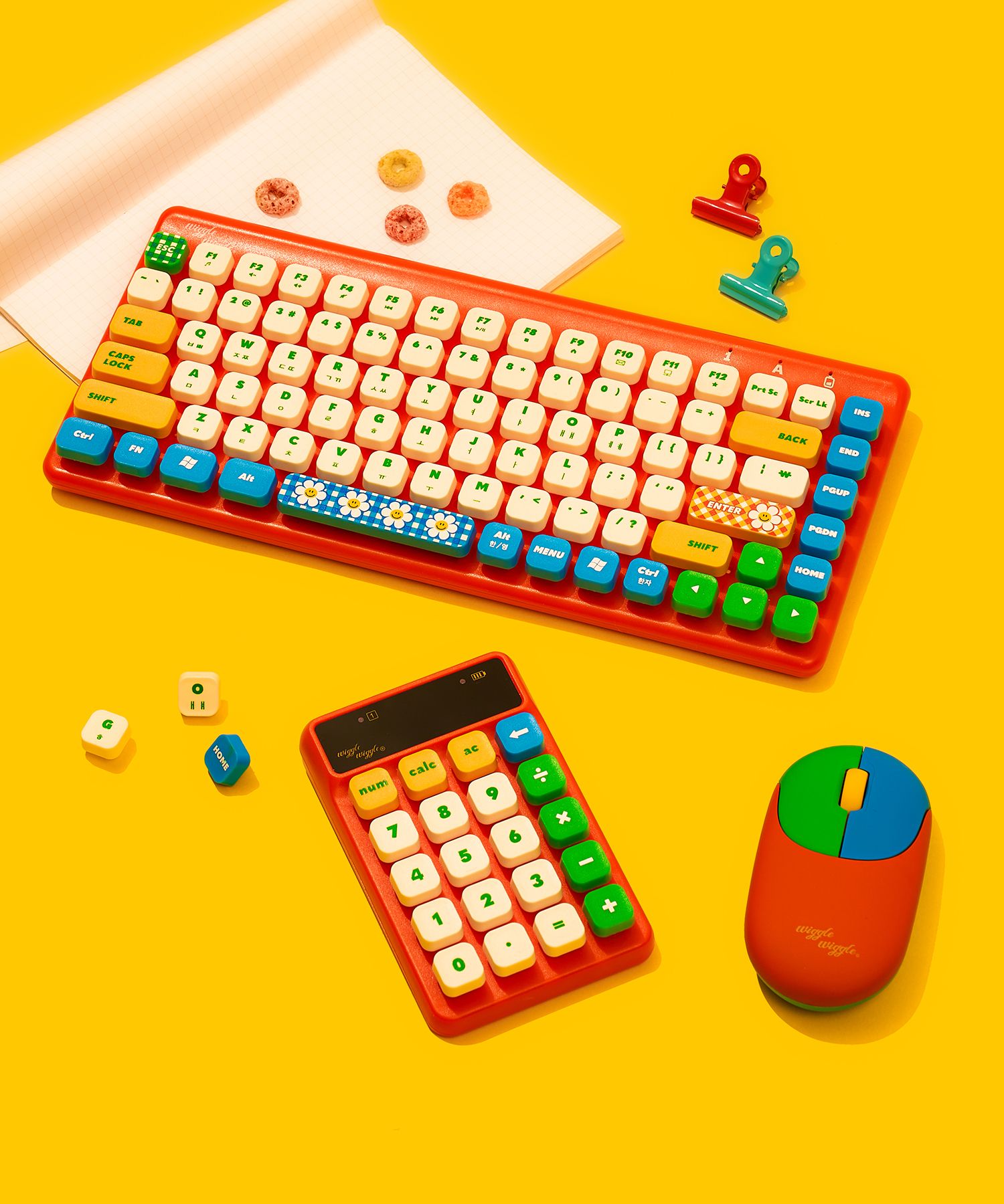 wigglewiggle ワイヤレス　キーボード Wigglewiggle☆丸型 ワイヤレスキーボード Wireless Keyboard (wiggle