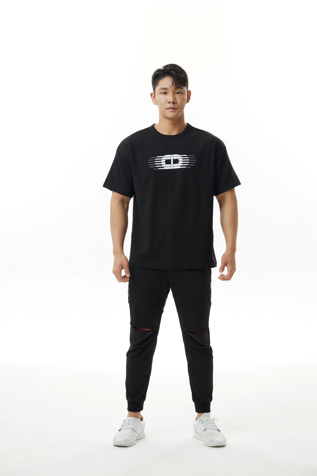 다이빙스팟(DIVINGSPOT) 심볼로고 루즈핏 티셔츠 블랙