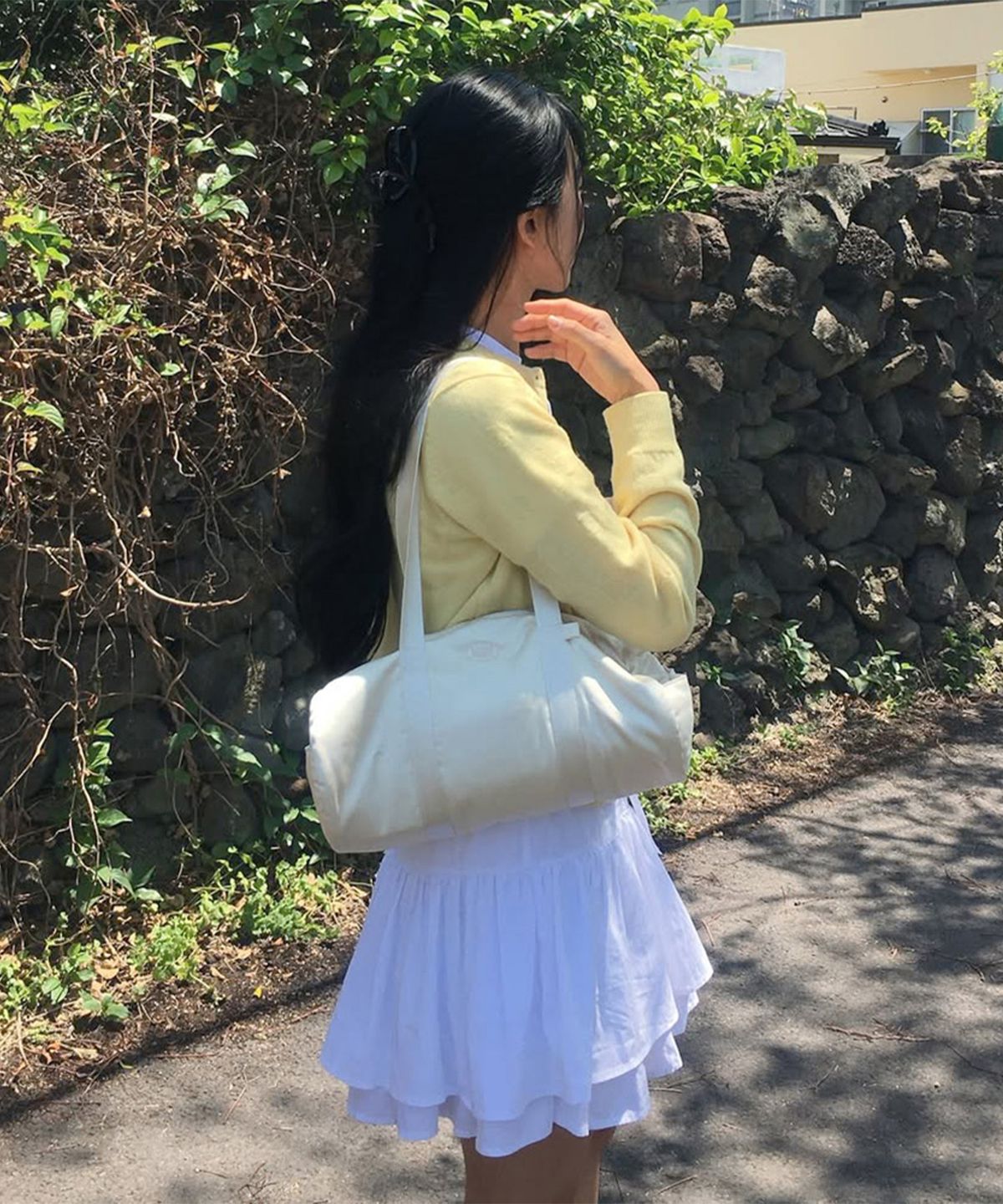 기준(KIJUN) Satin Duffle Bag Pale Yellow