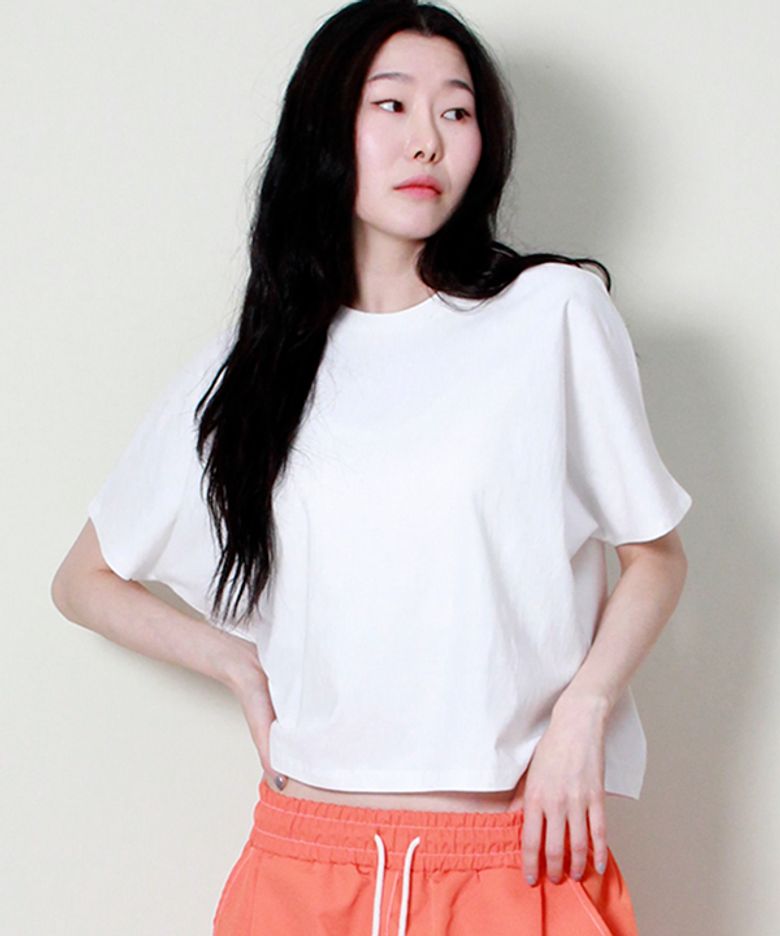 솔리드 세미크롭 프렌치 하프슬리브 티셔츠 아이보리