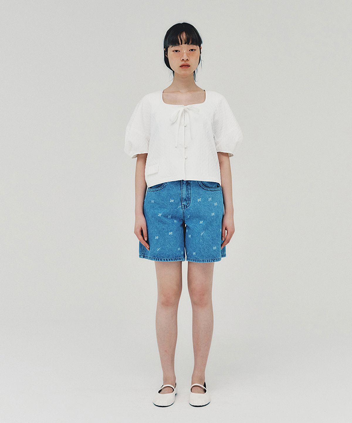 아위(AHWE) Tie Blouse_WHITE