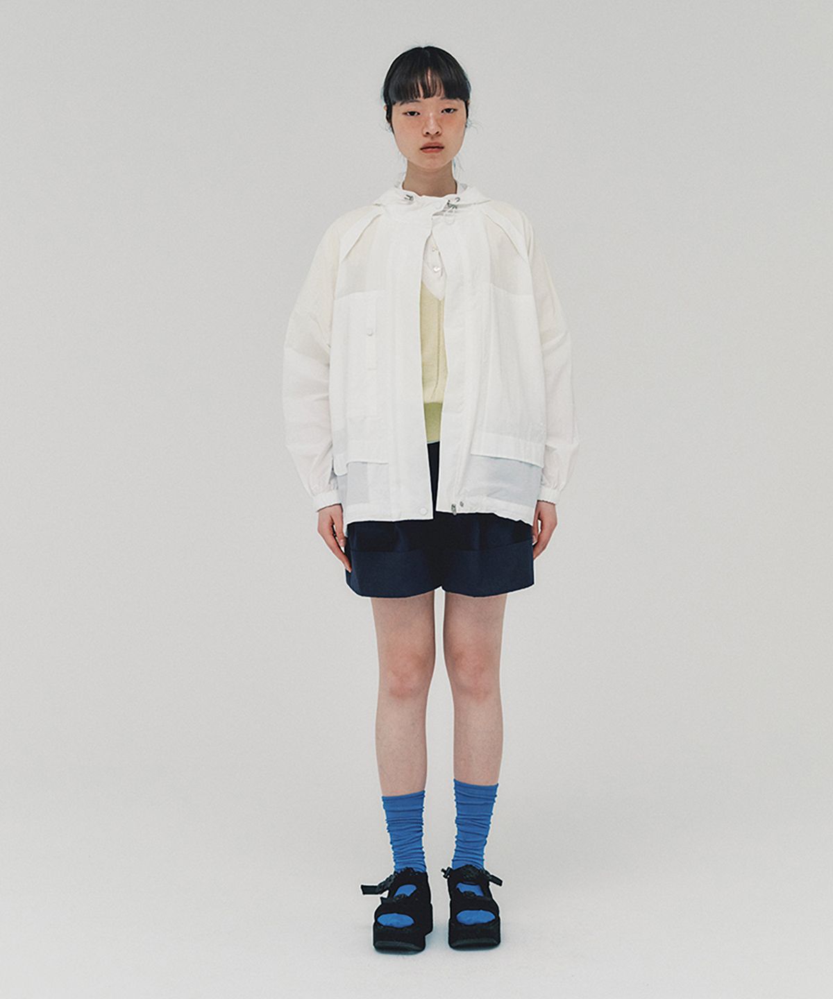 아위(AHWE) Nylon Zip-Up_WHITE