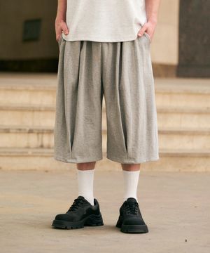 핀턱 벌룬 와이드 버뮤다 8부 스웨트 팬츠 2colors