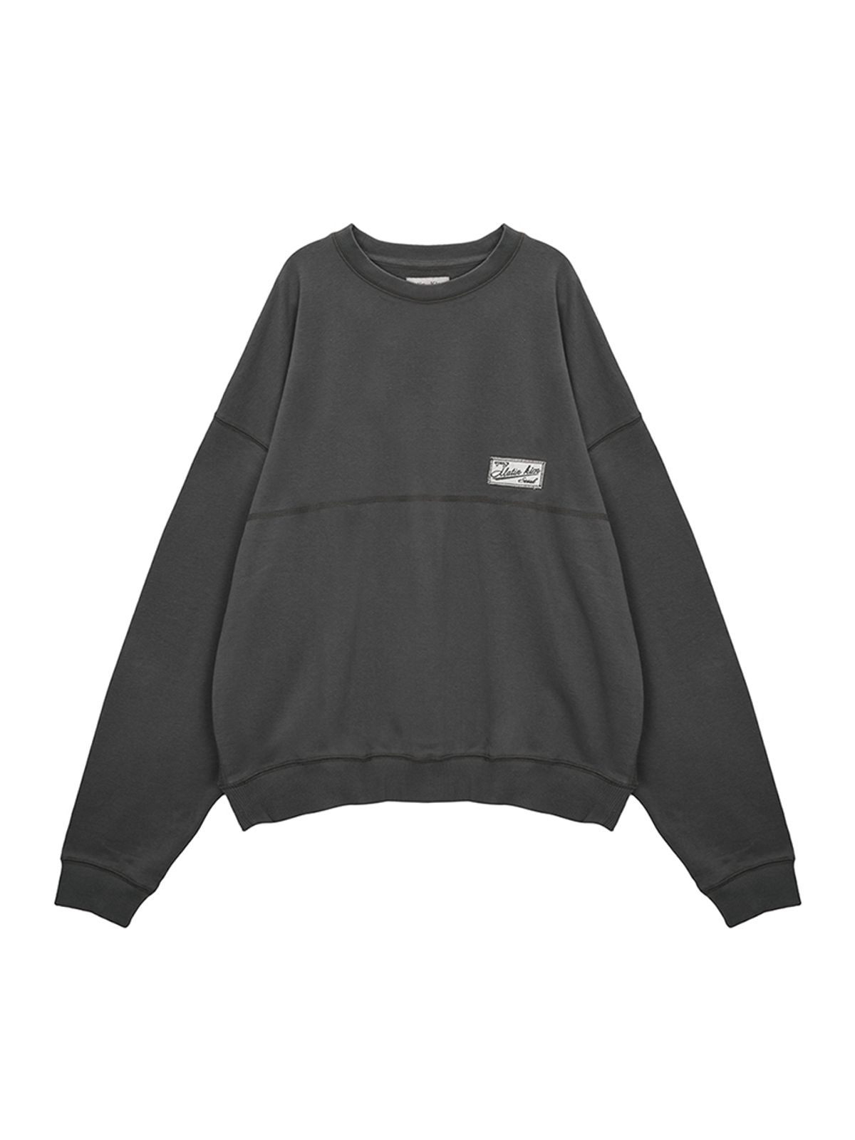 마뗑킴(MATIN KIM) STITCH LABEL SWEATSHIRT IN CHARCOAL