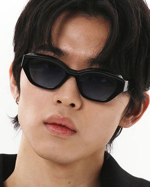 긱시크 스퀘어 SUN 블랙 블루