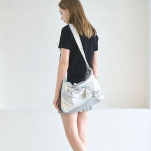 투리본 크로스백- 실버