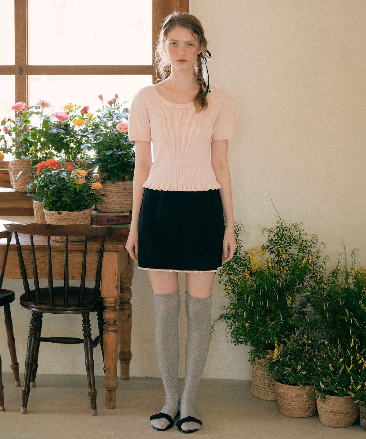 로라로라(ROLAROLA) LACE MINI SKIRT BLACK