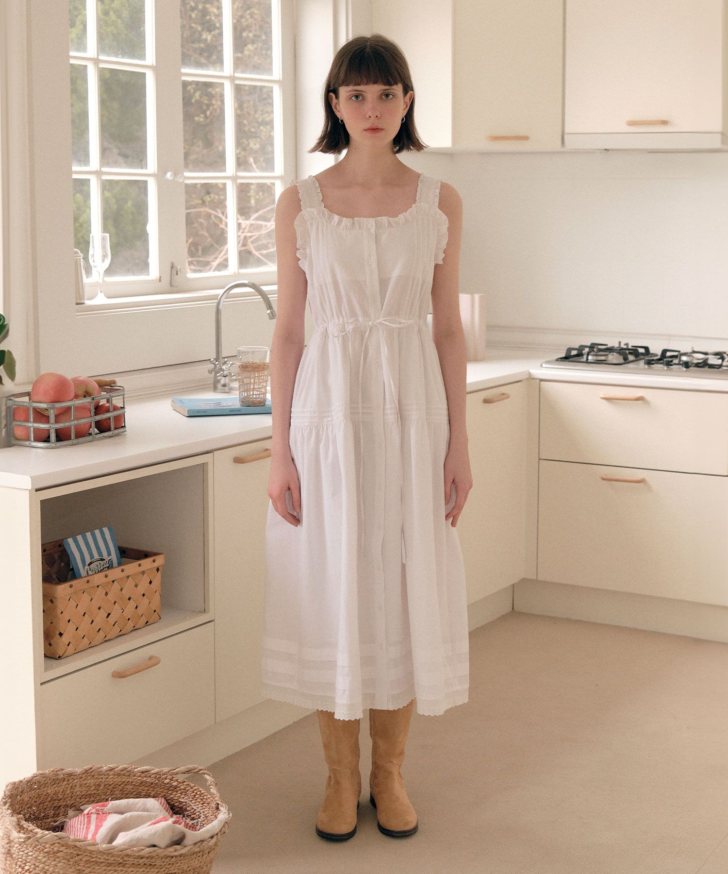 MUSINSA | ROLAROLA FRILL LONG SLEEVELESS ONEPIECE WHITE