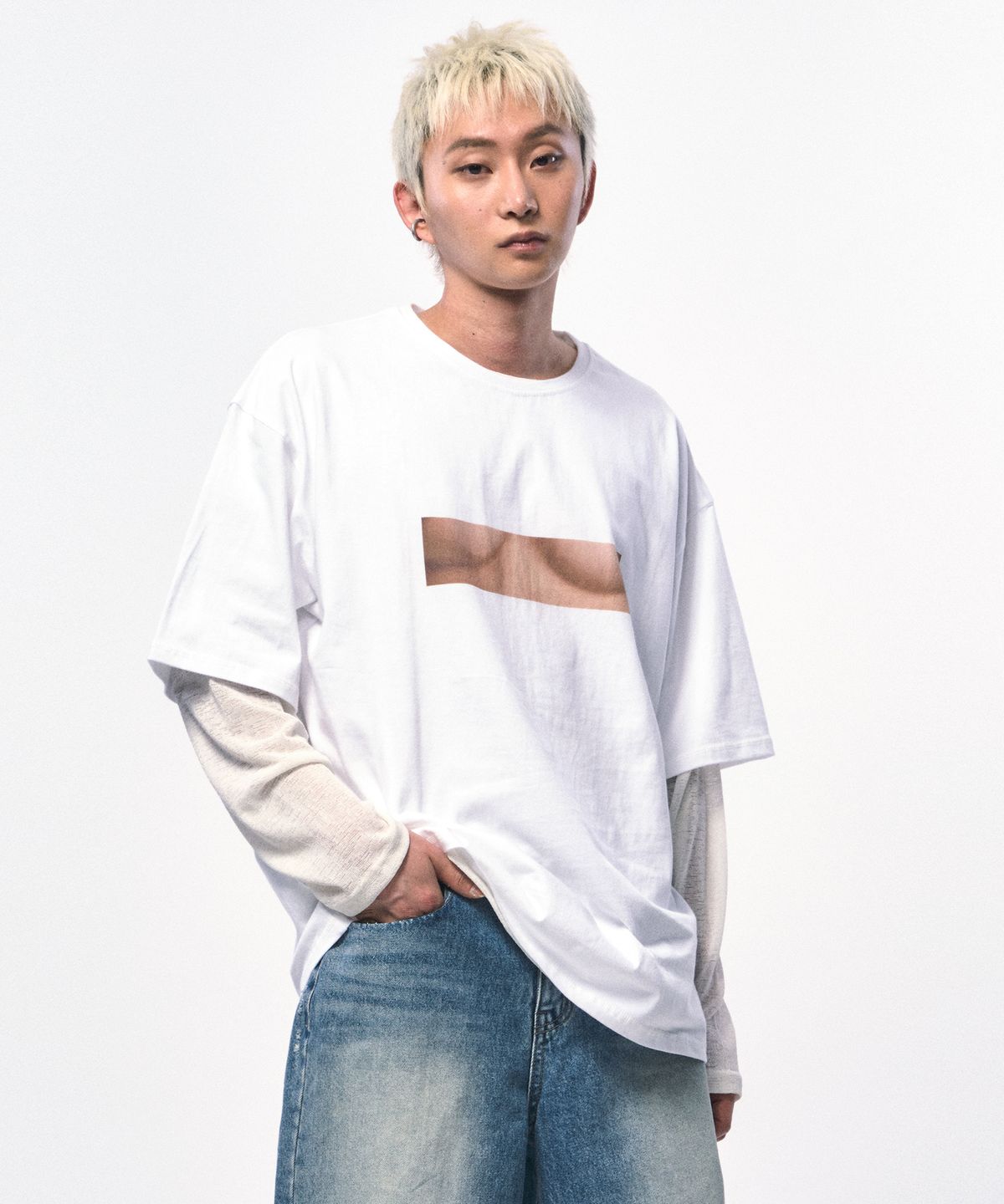 씨웨어 바이 더 지니어스(C WEAR BY THE GENIUS) 페이크 언더붑 티셔츠
