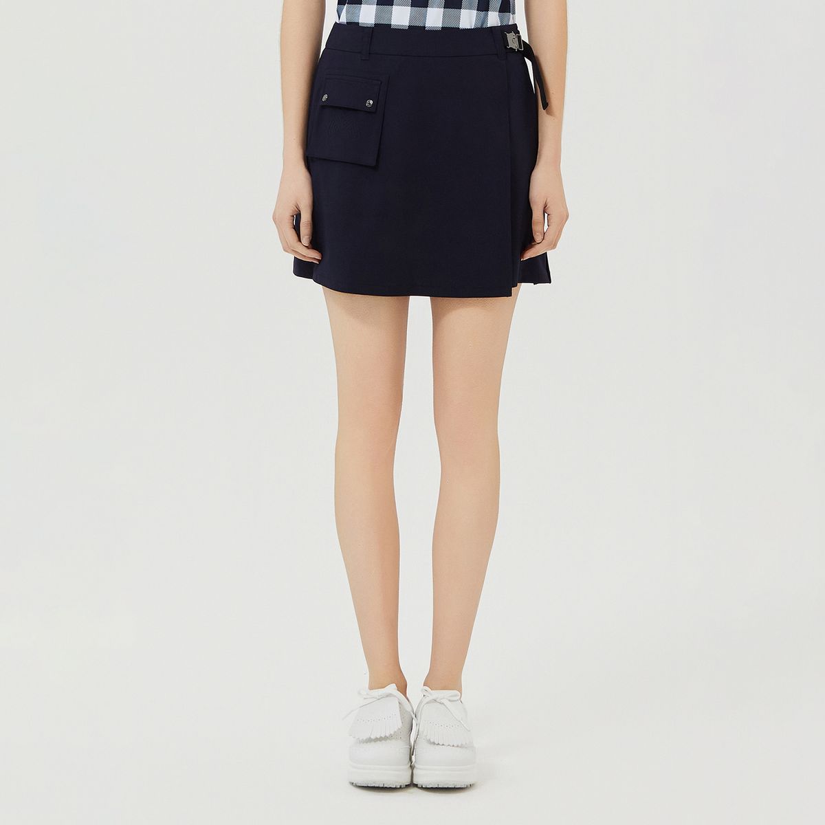 마틴골프(MARTINE GOLF) Buckle Point Wrap Shorts_Navy