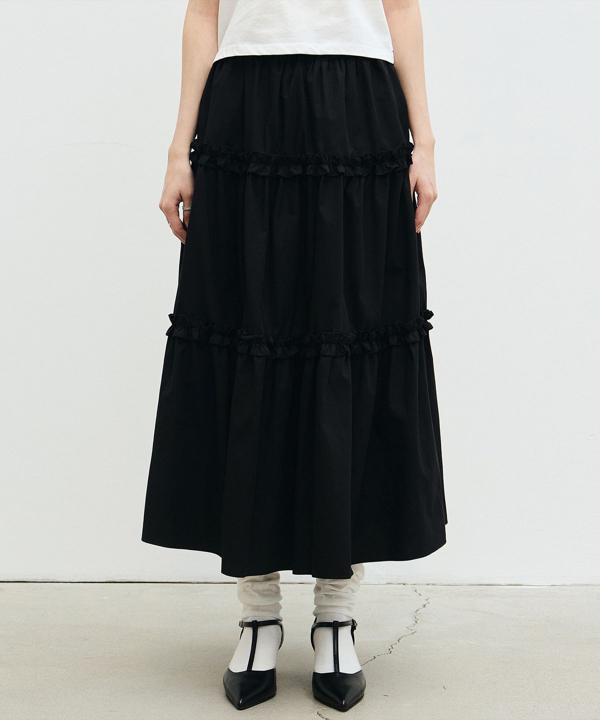 닉앤니콜(NICK&NICOLE) FRILL TIERED LONG SKIRT_BLACK