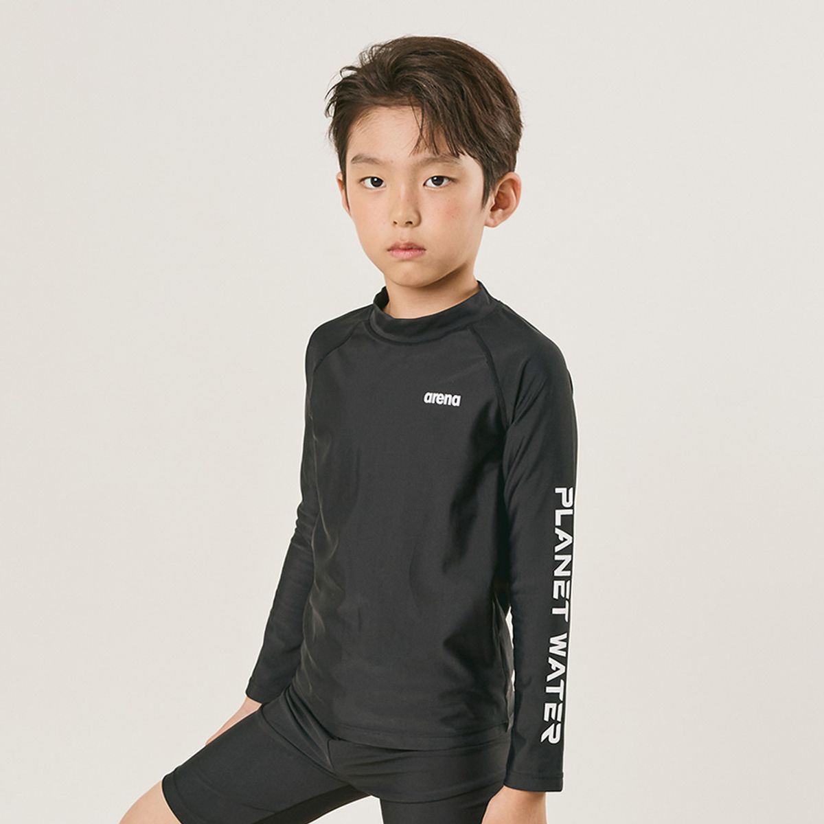아레나 키즈(ARENA KIDS) 플레닛 아동 레저 래쉬가드 A4BB1BC02BLK