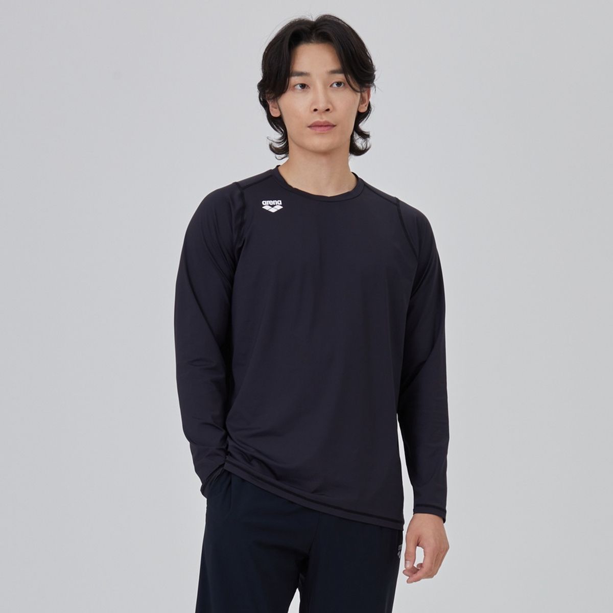 아레나(ARENA) 포스 남성 긴팔티셔츠 S4SM1LT01BLK