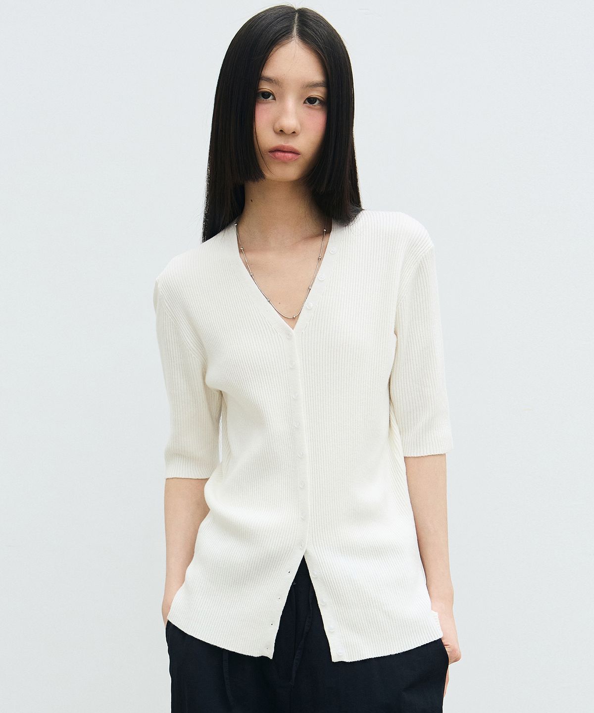 닉앤니콜(NICK&NICOLE) BUTTON SLIM KNIT HALF CARDIGAN_IVORY