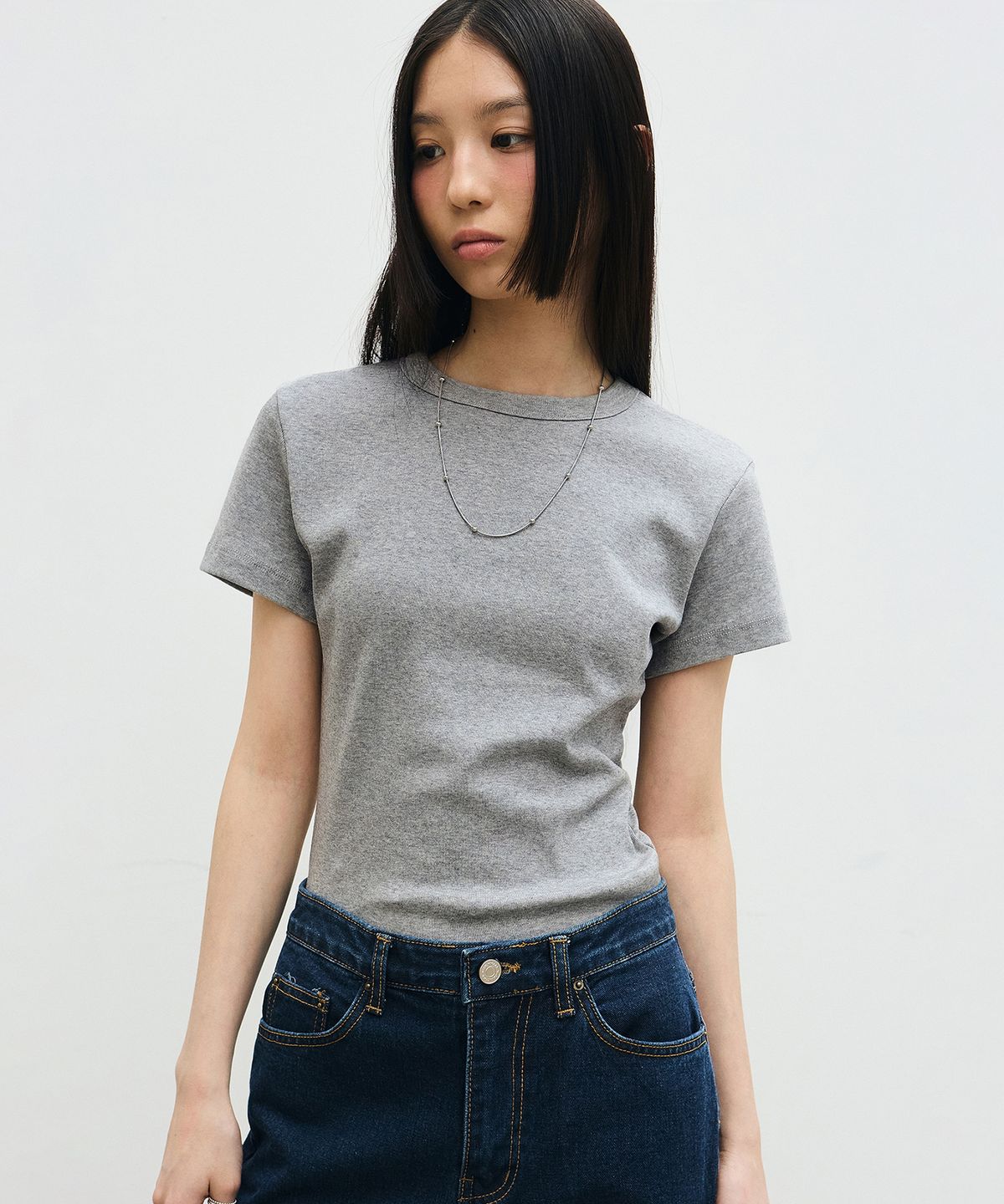 닉앤니콜(NICK&NICOLE) MINIMAL MODERN HALF TOP_GARY