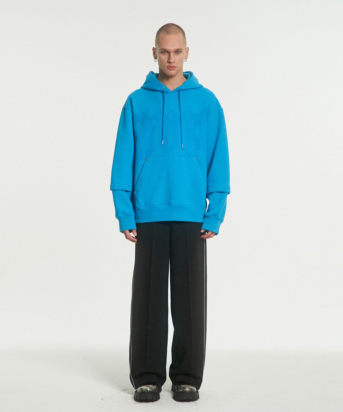 메아(MEA) HOODIE W/LAYERED SLEEVES [BLUE]