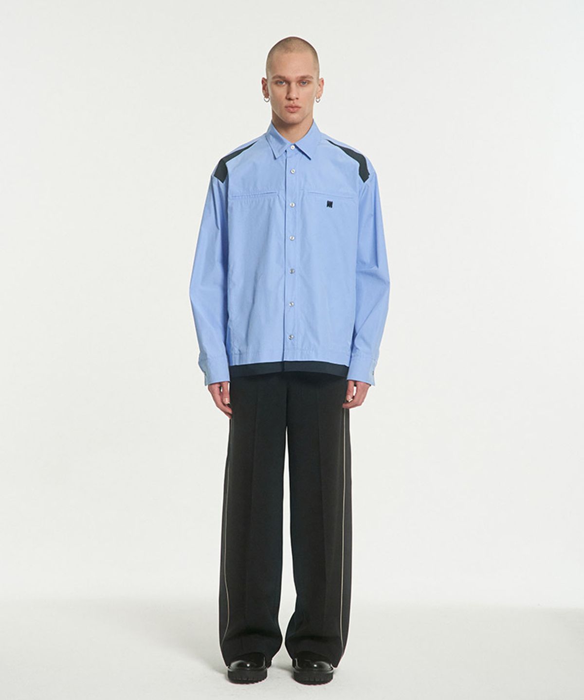 메아(MEA) CONTRAST PANEL SHIRT [SKY BLUE]