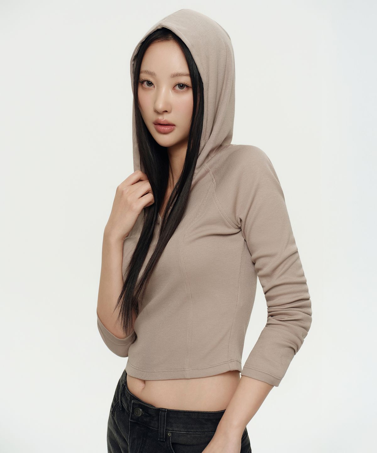 무신사 스탠다드 우먼(MUSINSA STANDARD WOMAN) 우먼즈 리브드 슬림 후디드 긴소매 티셔츠 [그레이쉬 베이지]