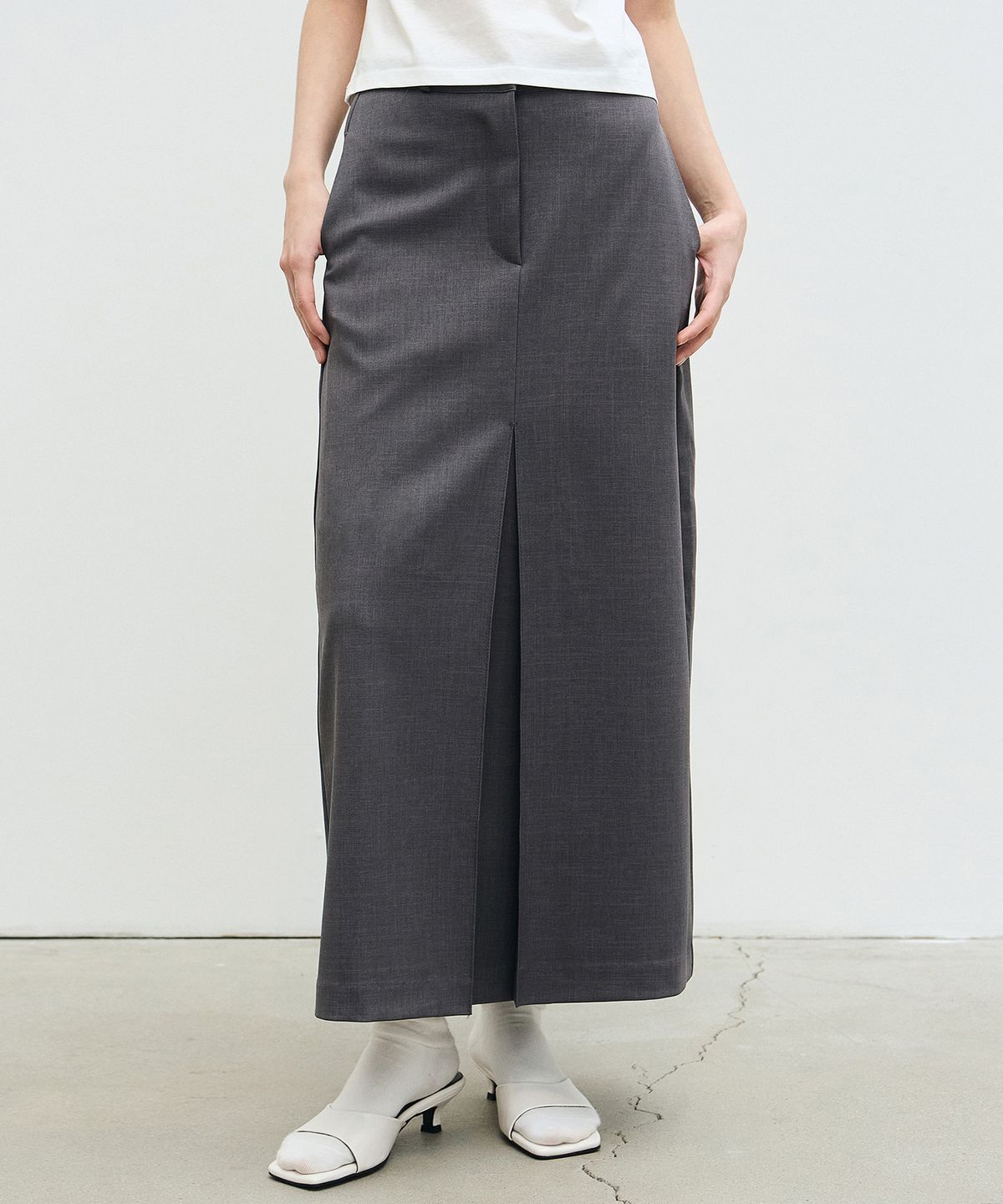 닉앤니콜(NICK&NICOLE) BOX PLEATED LONG SKIRT_GRAY