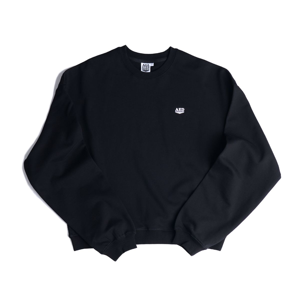 올아이즈다운(ALL EYES DOWN) LOGO EMBLEM SWEATSHIRT  (BLACK)