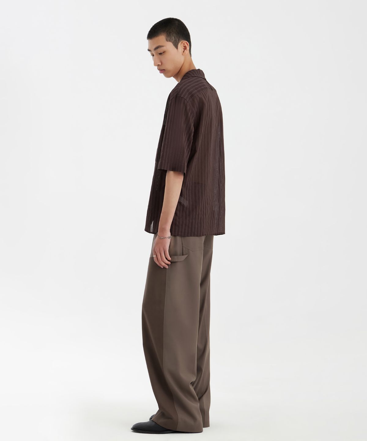 유스(YOUTH) Convertible Collar Half Shirt - Brown
