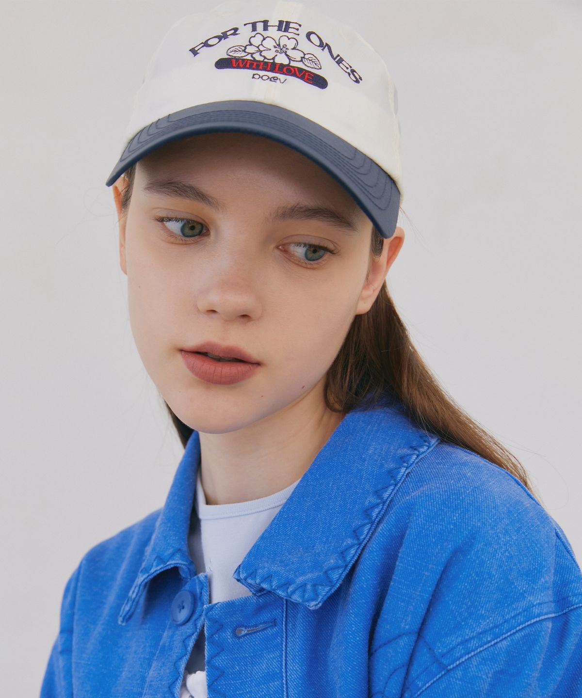 포에브(POEV) Flower Shirring Ball Cap - White/Navy