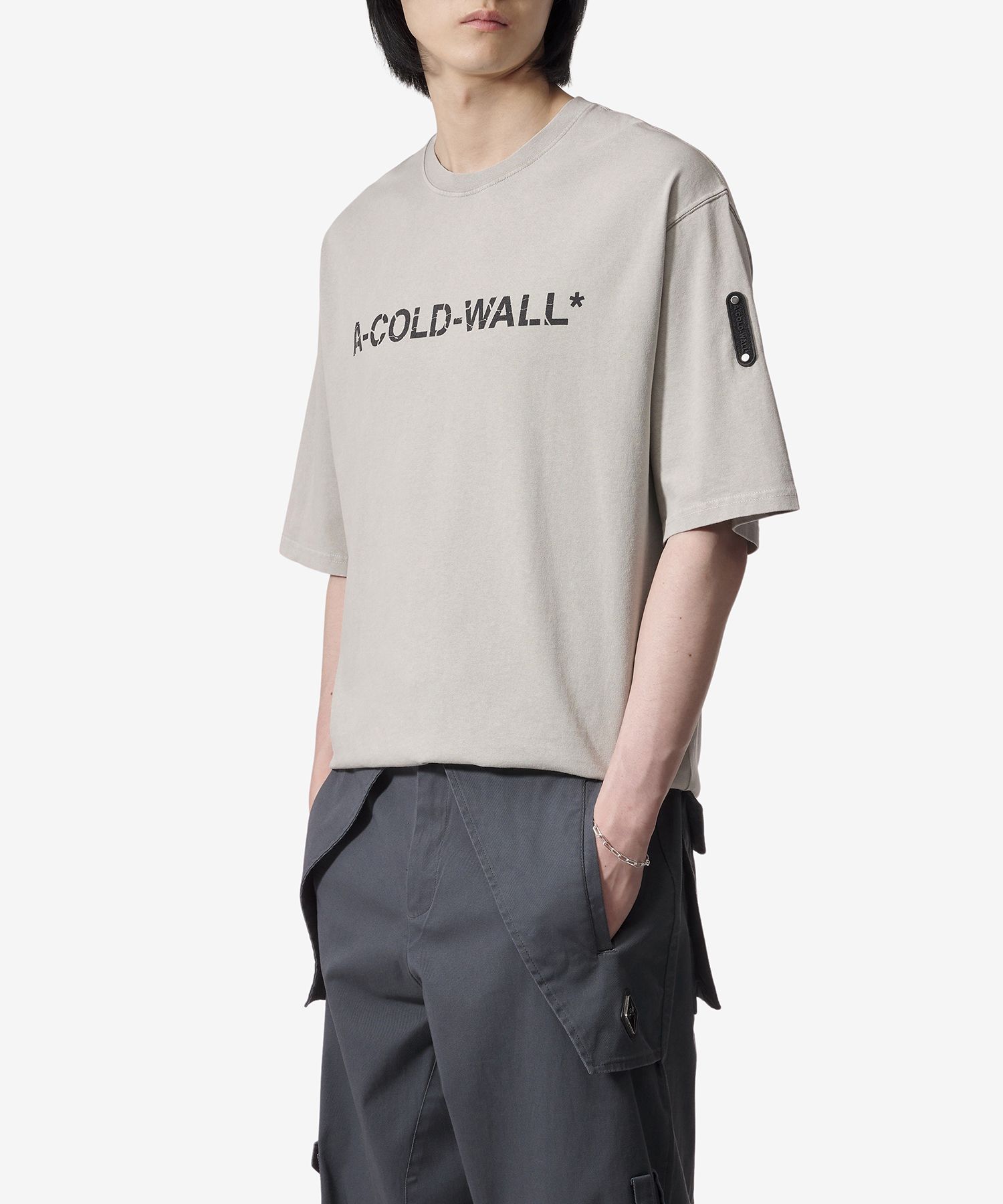 【関税込み】A-COLD-WALL* グレー オーバーダイ Tシャツ 241908M213011_1.jpg