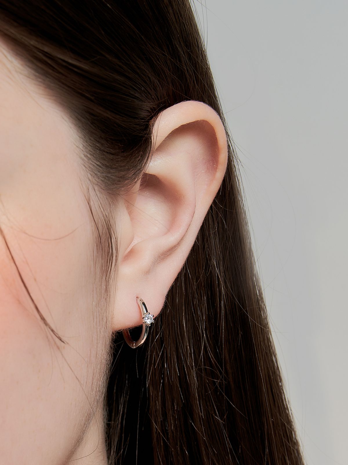 헤이(HEI) prong one-touch earring