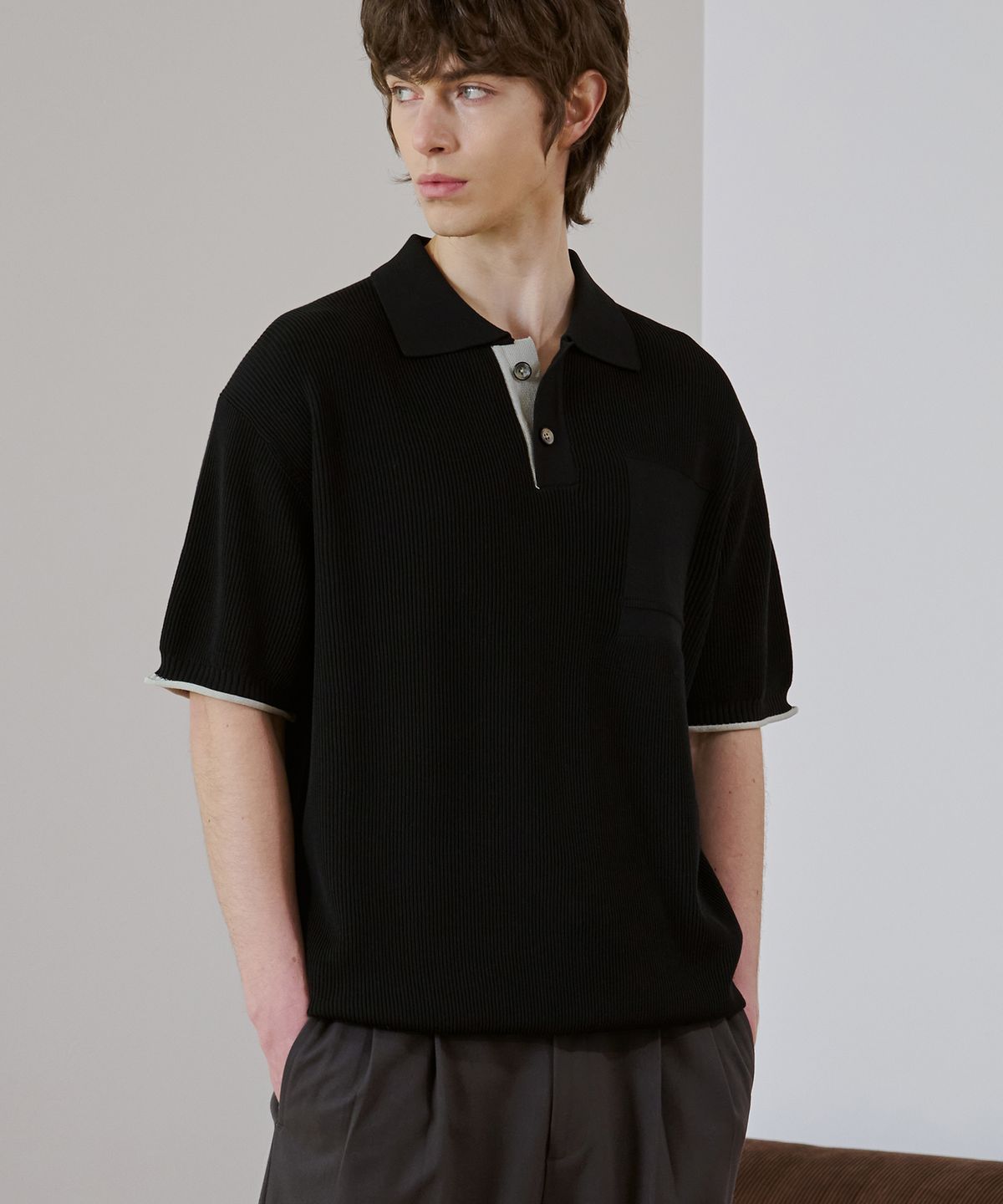 드로우핏(DRAW FIT) 콘트라스트 블록 반팔 니트 [BLACK]