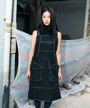 웨이스트 카라 에이프런 원피스 블랙