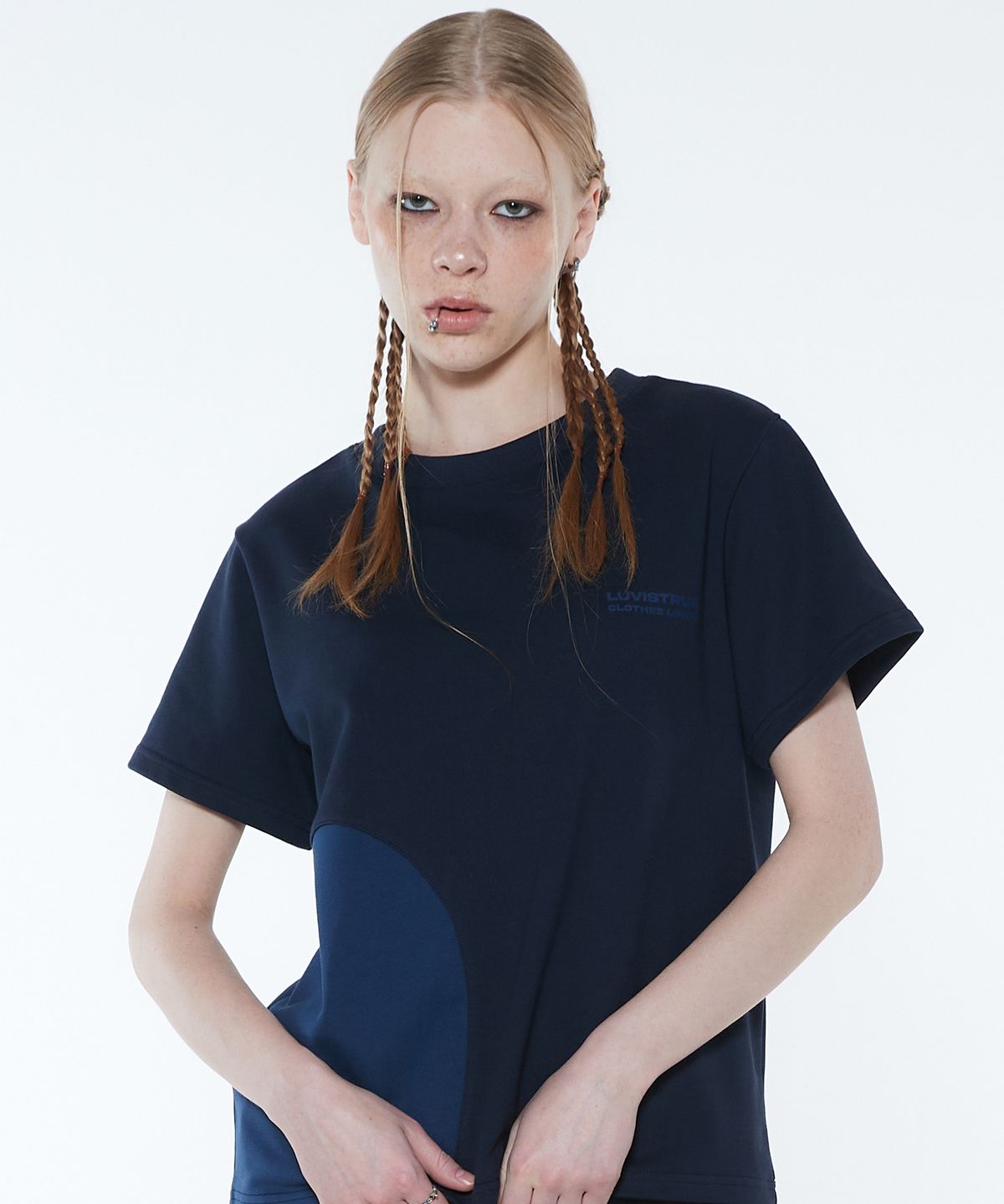 러브이즈트루(LUVISTRUE) BASIC HEART SET UP_TOP(NAVY)