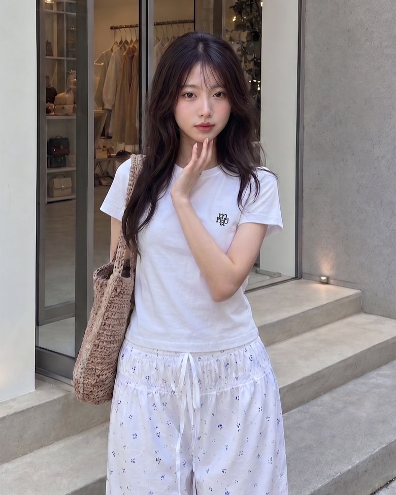 스티치로고 크롭 반팔티셔츠 [4color]