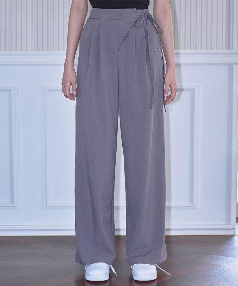 Pintuck Strap Wide Slacks [Charcoal]