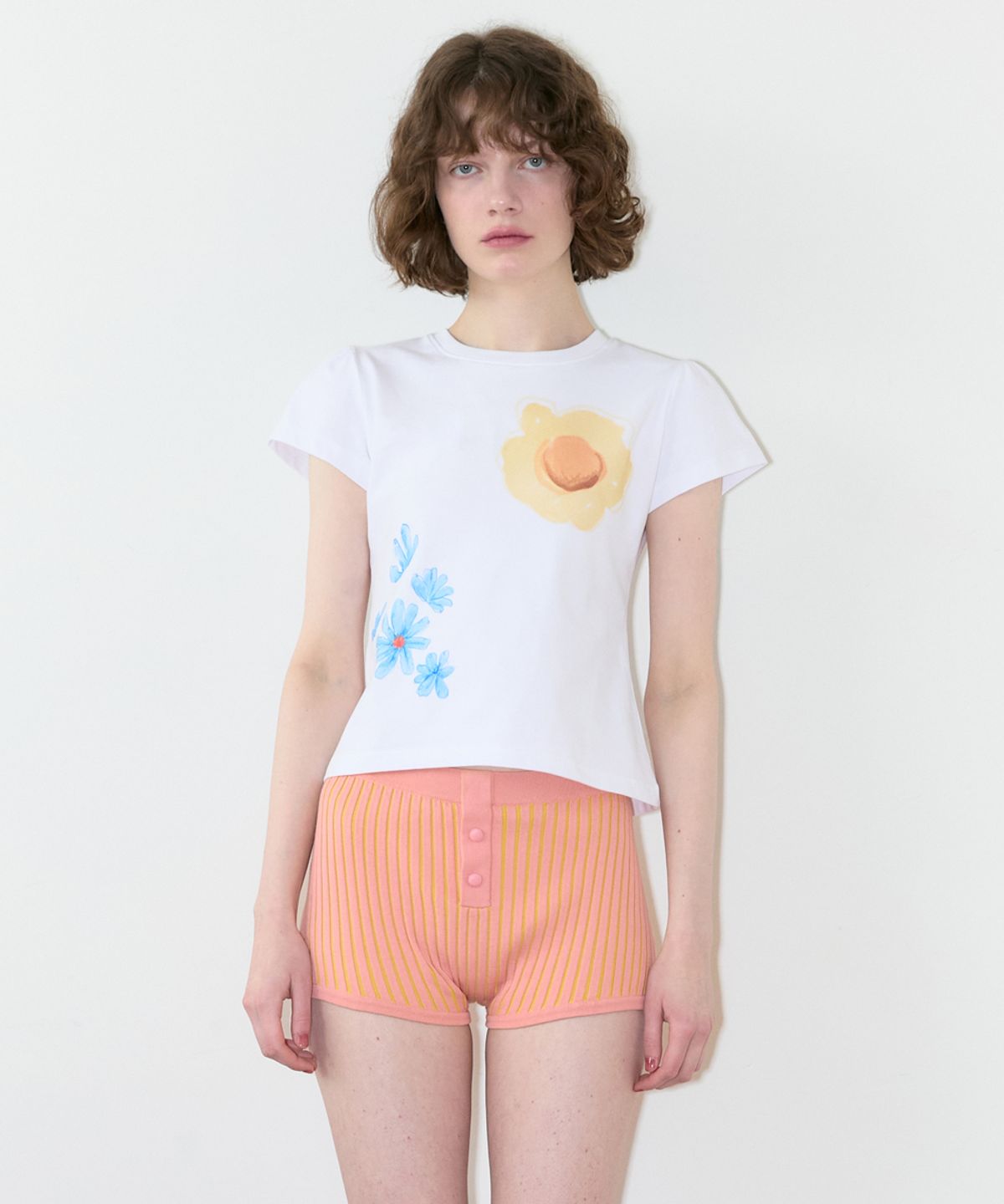 시눈(SINOON) Floral Leaf Puff T-Shirt (White)
