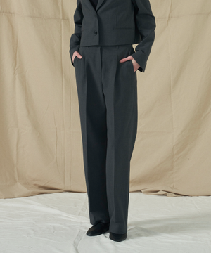 여성 쿨 실키넨 핀턱 와이드 슬랙스 _ZE2PT520_SGR