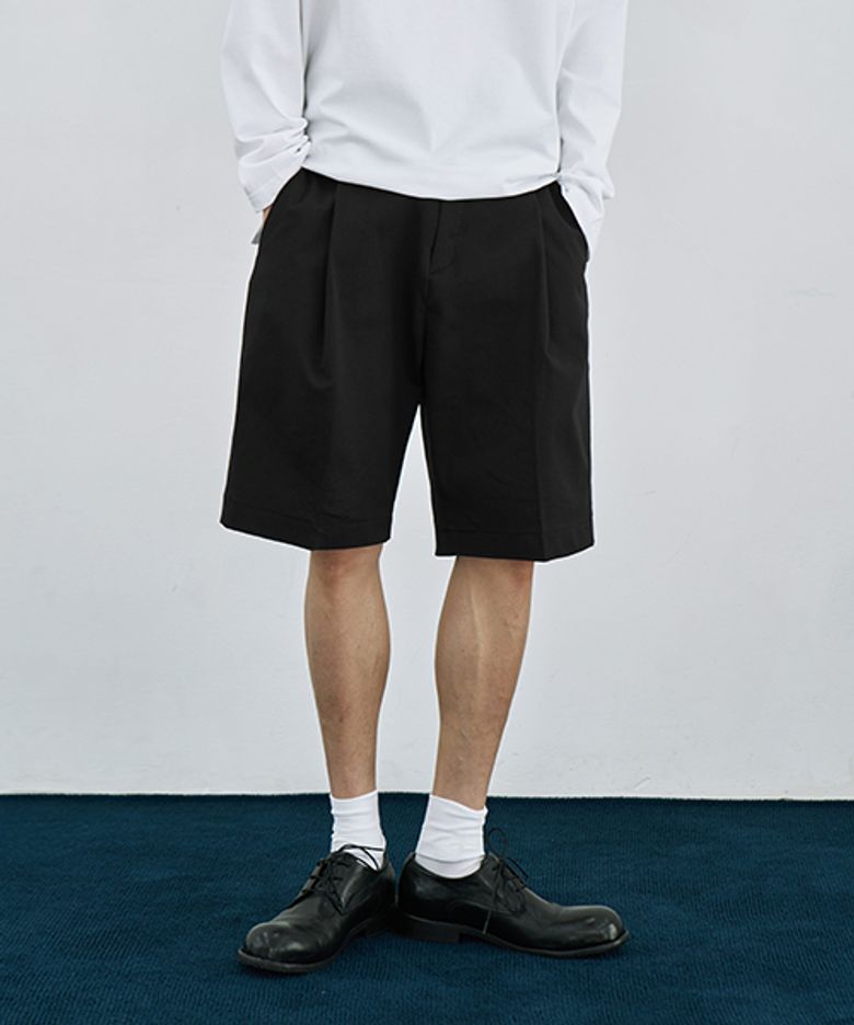 와이드 원턱 밴딩 하프 치노 팬츠 [BLACK]