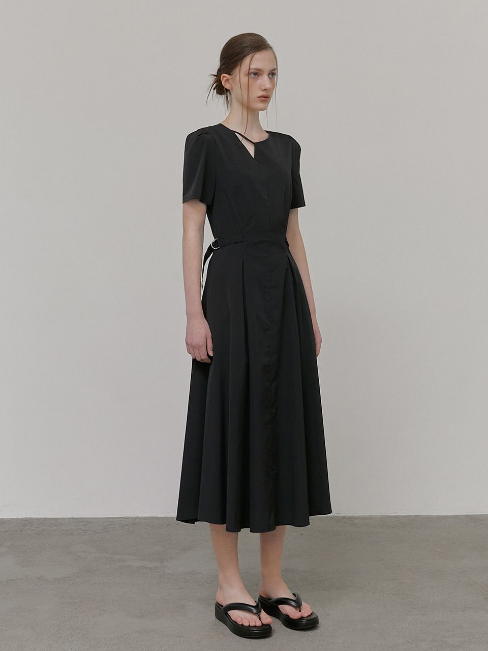 ワンピース ETMON Neck Strap Belt Dress, Black MUSINSA | ETMON Neck Strap Belt Dress, Black