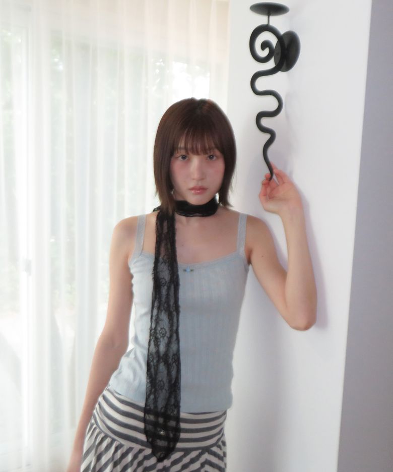 LACE SILHOUETTE SCARF, BLACK
