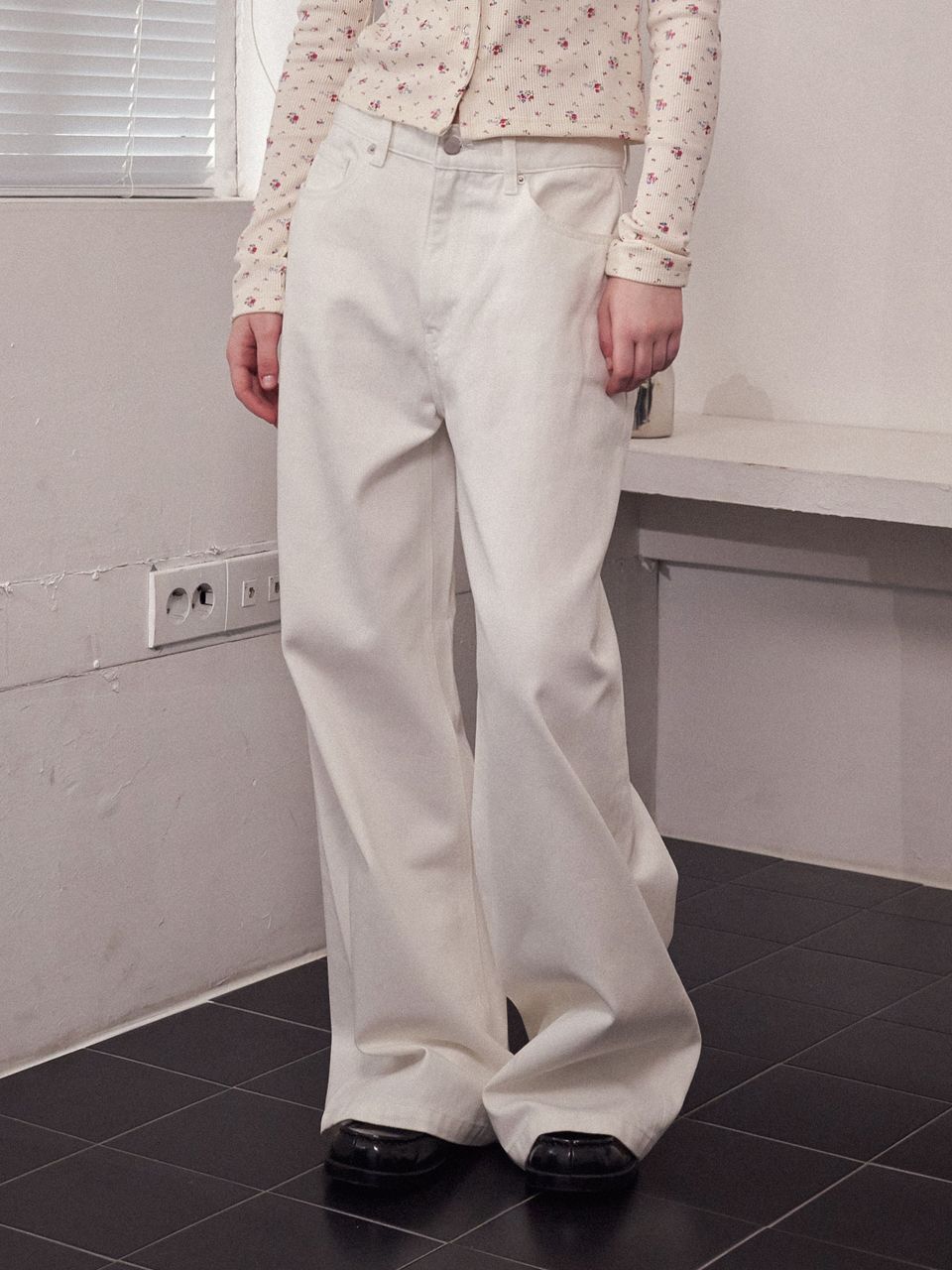 デニム・ジーパン RONRON WIDE DENIM PANTS WHITE MUSINSA公式 | RONRON WIDE DENIM PANTS WHITE
