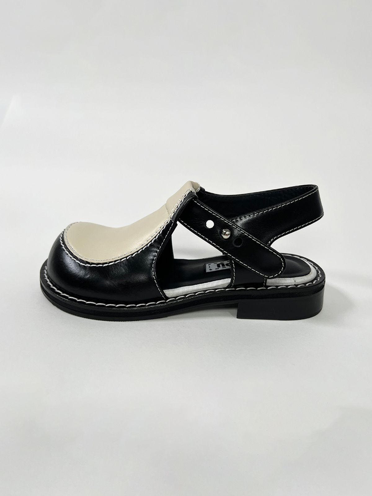 히푸(hippu) Mocca Sandal  Women [Black&Ivory]