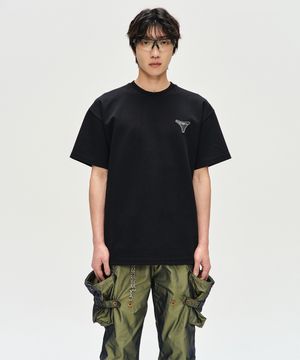 유니섹스 스툴 패치 로고 티셔츠 atb1329u(BLACK)