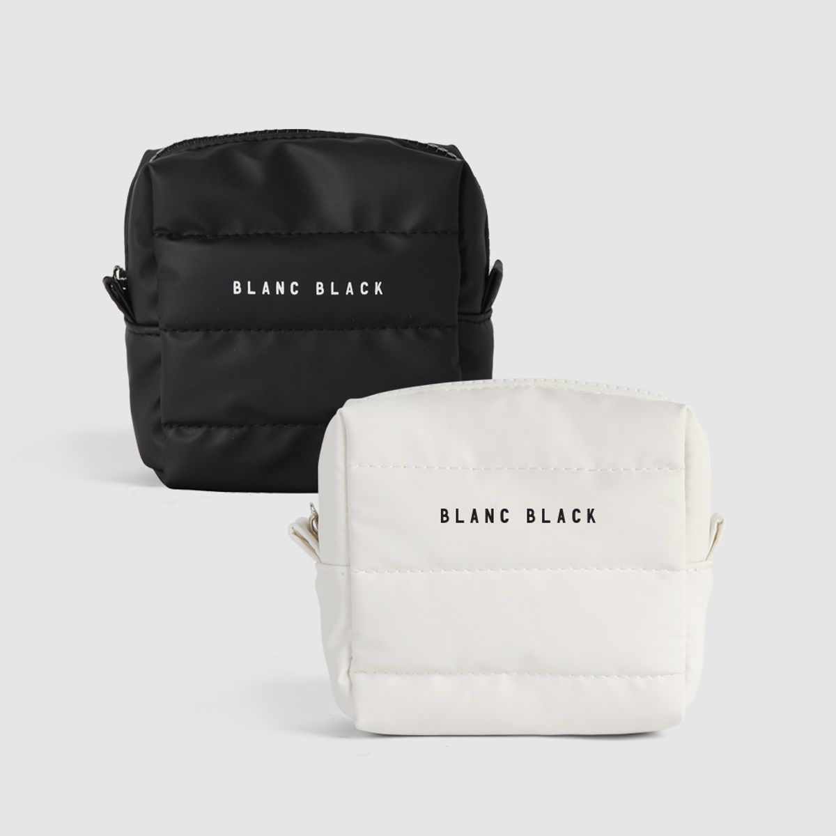 블랑블랙(BLANCBLACK) 미니 패딩 큐브 파우치