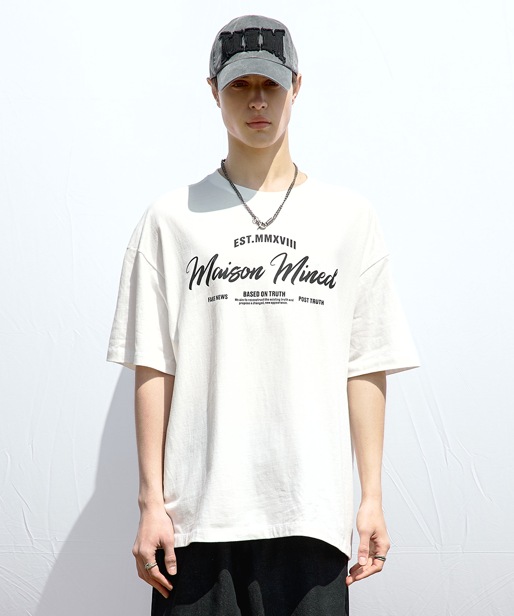 【MAISON MINED】24SS★ SCRAWL WORD HALF T MUSINSA | MAISON MINED SCRIPT TYPE HALF T WHITE