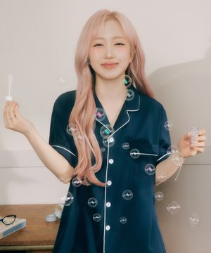 [2PACK] 실크핏 에센셜 반팔 커플 잠옷 세트