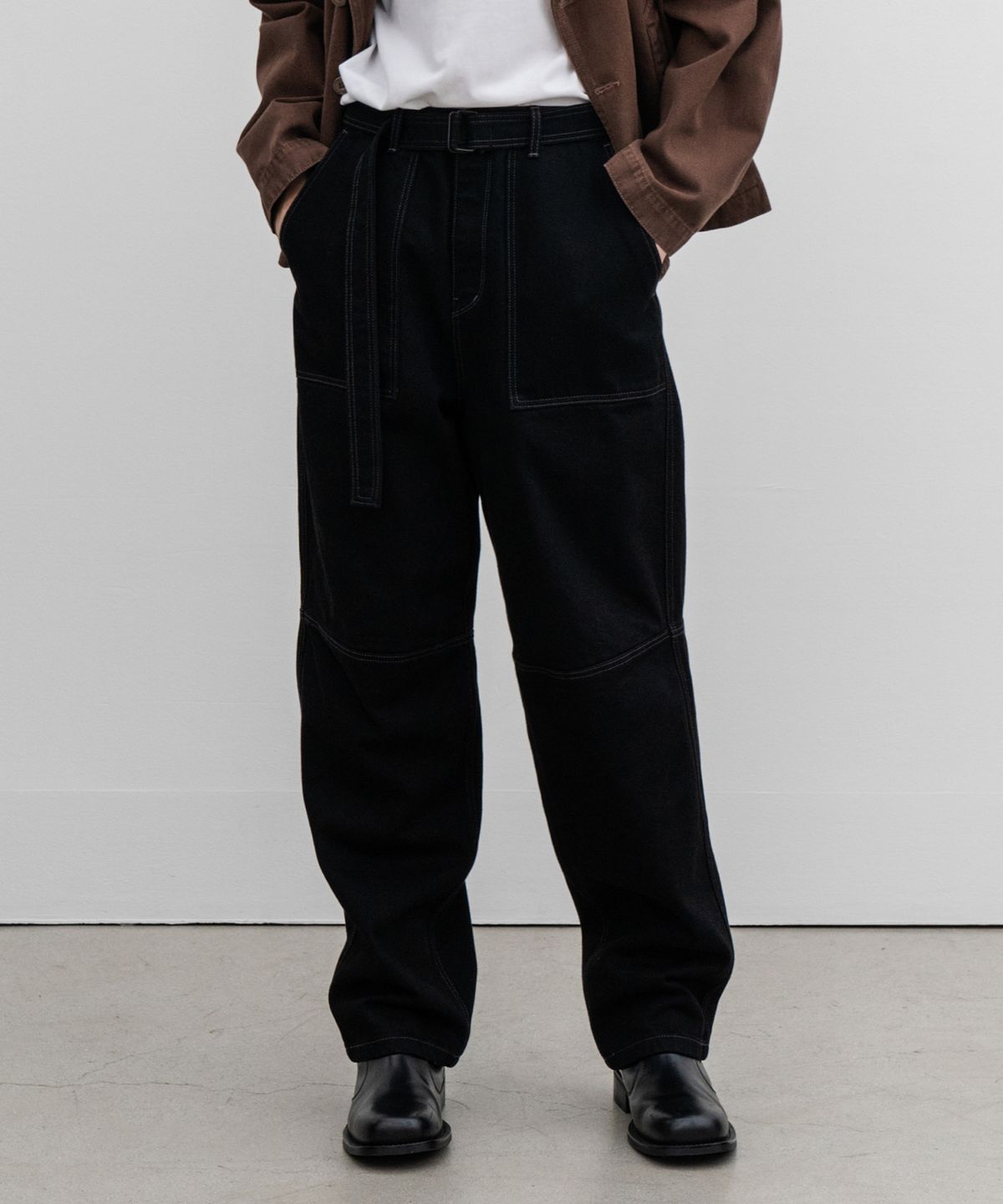 브랜디드(BRANDED) BELTED DENIM PANTS [BLACK]