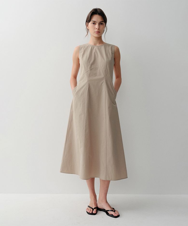 RAYE SLEEVELESS DRESS (BEIGE)