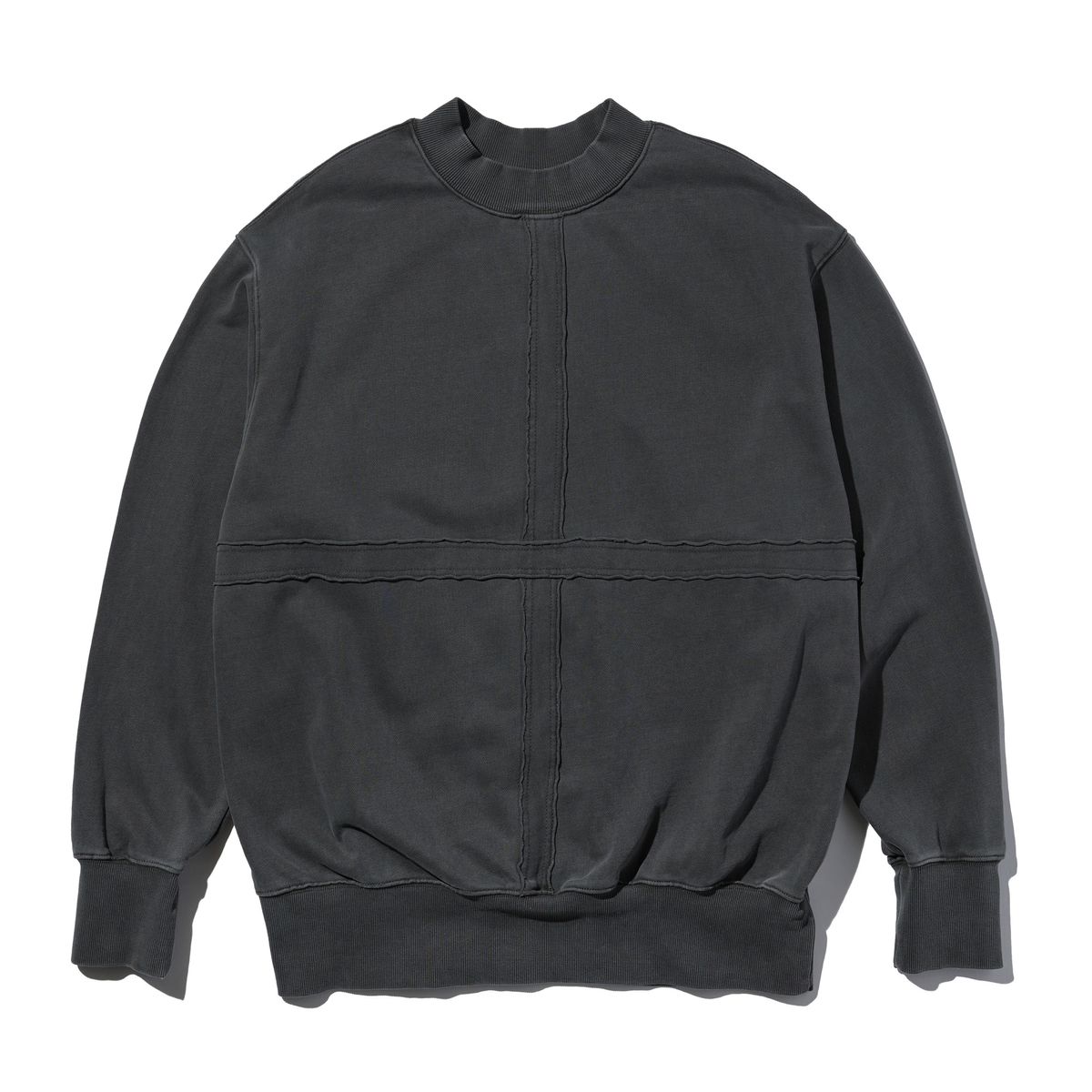 아트워크 뮤지엄(ARTWORK MUSEUM) CROSS SWEATSHIRTS