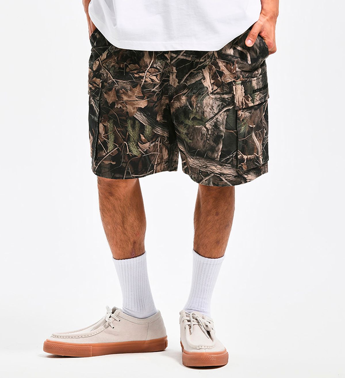 엑스트라오디너리(EXTRAORDINARY) CAMO CARGO RIPSTOP SHORTS  REAL TREE CAMO